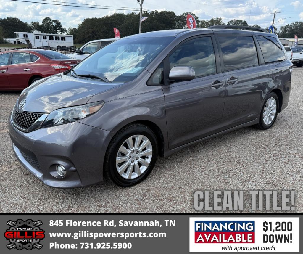 2012 Toyota Sienna SE