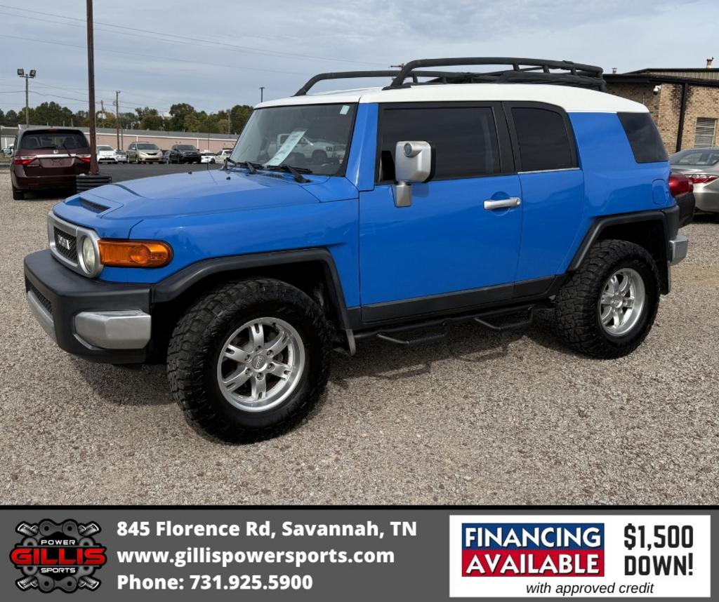 2007 Toyota FJ Cruiser Base's photo