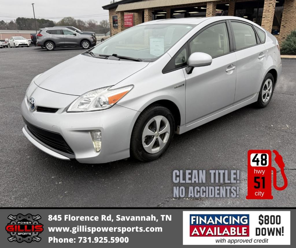 2012 Toyota Prius's photo