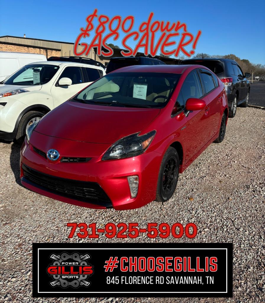 2013 Toyota Prius Two's photo