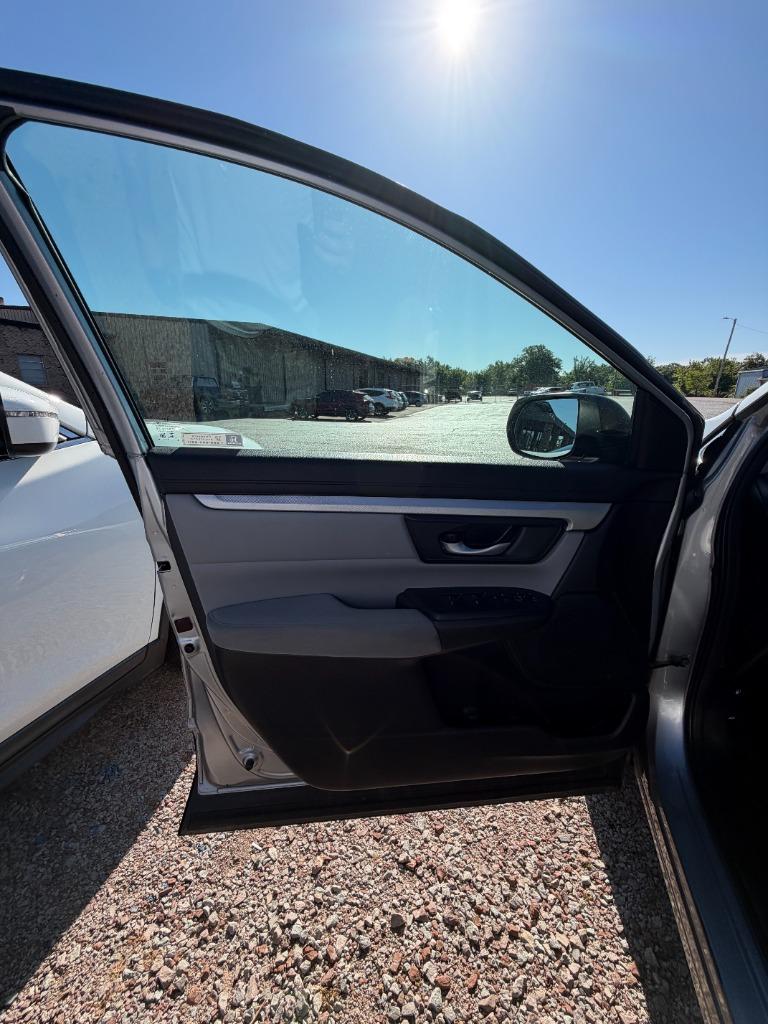 2018 Honda CR-V LX - Photo 9