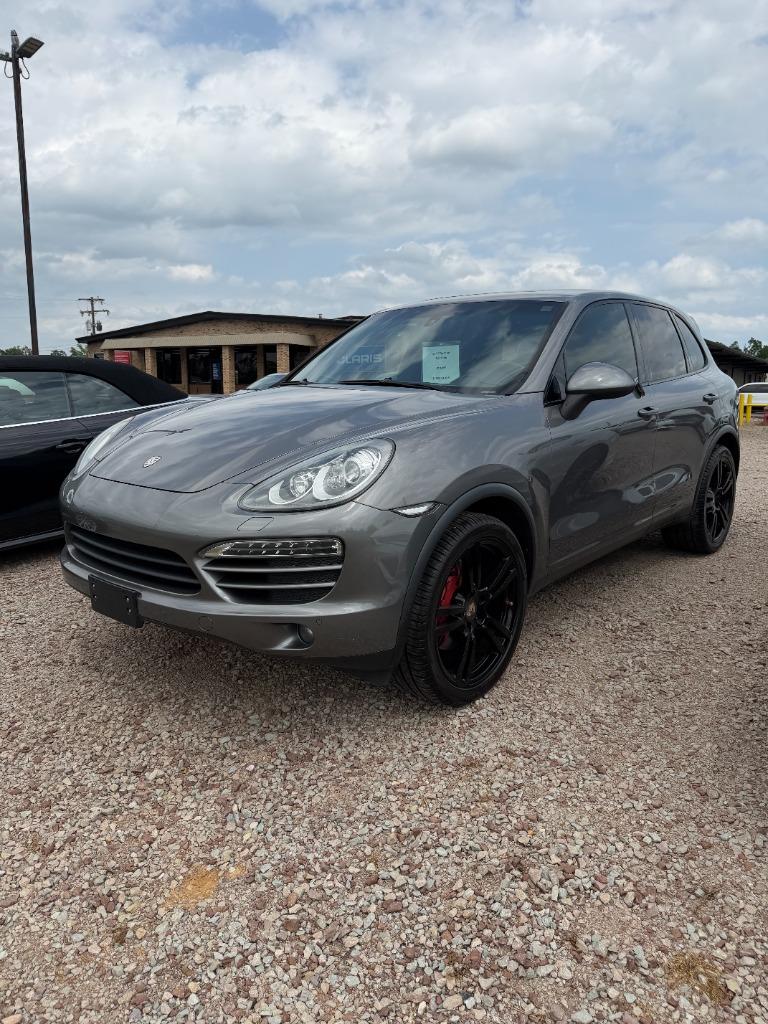 2012 Porsche Cayenne Base